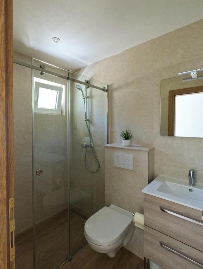 Sea And Mountain View Apartments Duće Extérieur photo